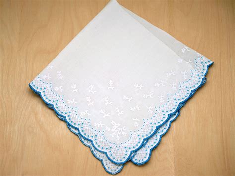 Handkerchief Definition. The meaning of Handkerchief.